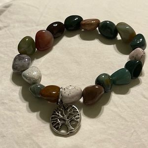 Multicolored BOHO stone stretch bracelet with tree of life very pretty